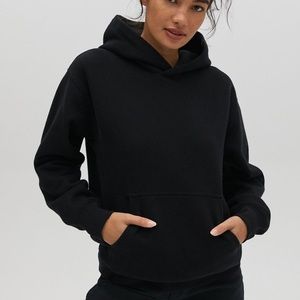 Aritzia TNA The Perfect Hoodie